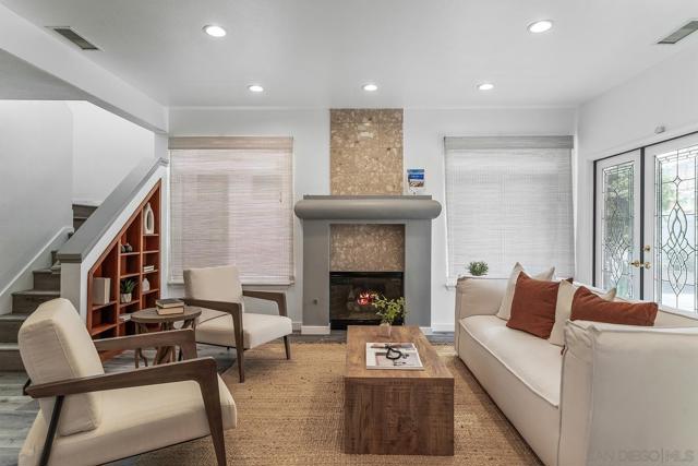 100 Tunapuna Lane, Coronado CA: https://media.crmls.org/mediaz/5982d8be-98c3-4f58-83eb-8ac139899958.jpg