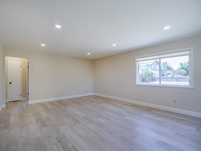 1221 Broadway, Santa Cruz CA: https://media.crmls.org/mediaz/59835df3-f36c-4b68-8d47-a17ec3973514.jpg