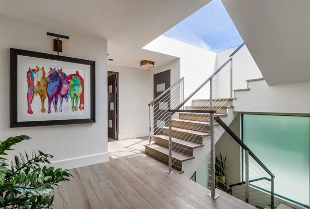 969 Adella Ave, Coronado CA: https://media.crmls.org/mediaz/5983810e-4ed4-4900-8139-a4ab3c5fc0fc.jpg