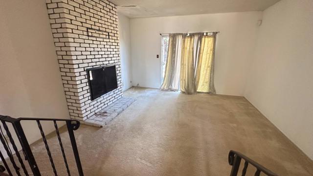 2085 Ashwood Lane, San Jose CA: https://media.crmls.org/mediaz/5984abb4-915c-4e56-99aa-4dfd644712e9.jpg