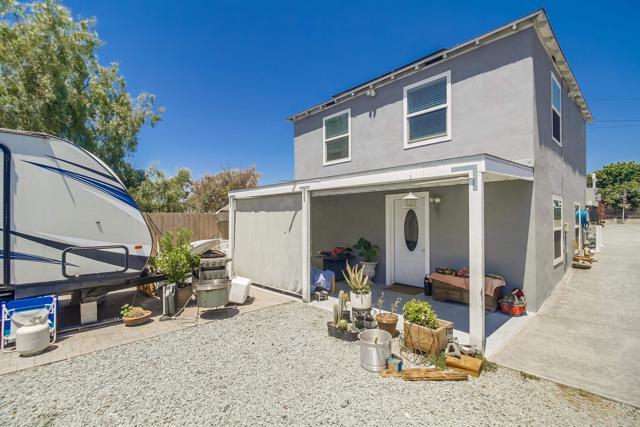 2016 E 10th Street, National City CA: https://media.crmls.org/mediaz/59868e34-5d42-4b8d-970f-09325baba5fe.jpg