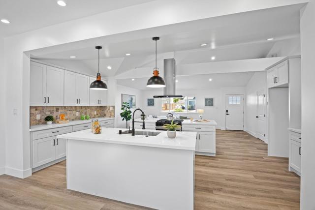 1133 Crowe Place, Concord CA: https://media.crmls.org/mediaz/5987f799-ce60-455b-8591-e255cccaf58e.jpg