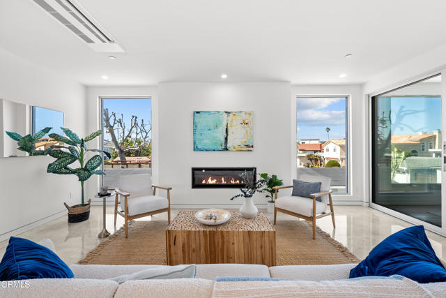 Detail Gallery Image 29 of 63 For 1238 Devon Ln, Ventura,  CA 93001 - 4 Beds | 4/1 Baths