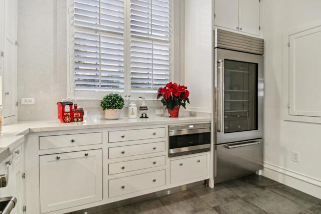 356 Santana Row, San Jose CA: https://media.crmls.org/mediaz/59884b90-402a-4955-a037-3bcc5d5e1ddf.jpg