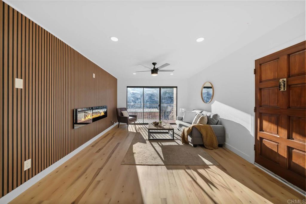 2360 Hosp Way - photo 3