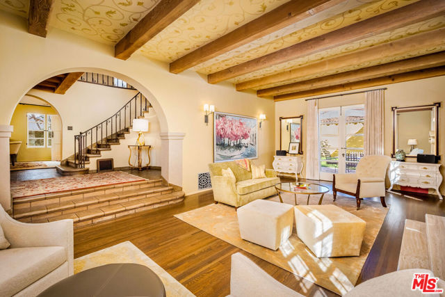 500 N Las Palmas Avenue, Los Angeles CA: https://media.crmls.org/mediaz/598b23f0-14ee-45a7-a1fc-421fbc3174bc.jpg