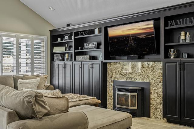 1755 W Edmundson Ave, Morgan Hill CA: https://media.crmls.org/mediaz/598b383d-29a7-4883-b5c5-2c37444a36e5.jpg