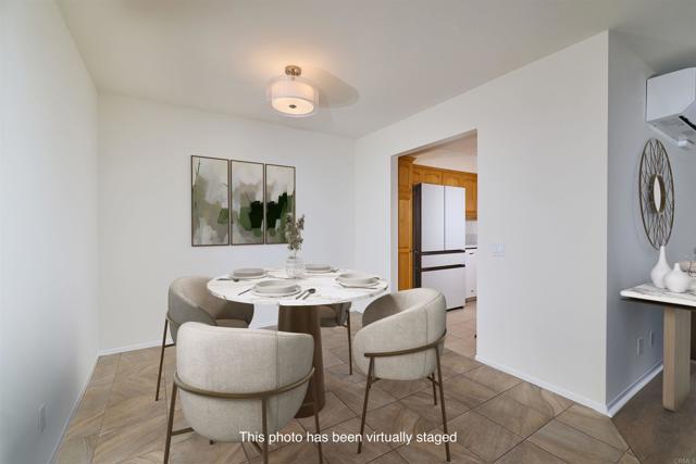 942 Royal Tern Way, Oceanside CA: https://media.crmls.org/mediaz/598b54f5-2276-4f01-9b17-30c86a80df1b.jpg