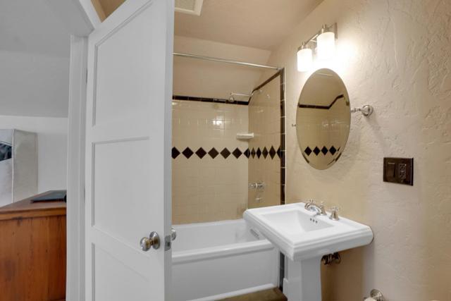 385 Miramar Drive, Half Moon Bay CA: https://media.crmls.org/mediaz/598b6dab-8c57-4670-992a-fdf93512a34d.jpg