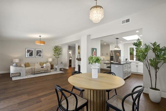329 San Rafael Avenue, Belvedere CA: https://media.crmls.org/mediaz/598b6fff-ac8d-43a3-a1d8-d06b1c2e7dca.jpg