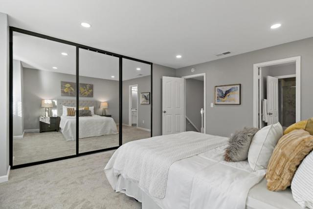 340 W Sunnyoaks Avenue, Campbell CA: https://media.crmls.org/mediaz/598bfb8b-d942-4ede-9005-d55ebf3c6de2.jpg