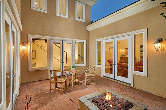 7319 Paseo Capuchina, Carlsbad CA: https://media.crmls.org/mediaz/598c8049-6cf2-4ecd-ae6f-689bb8c0b426.jpg