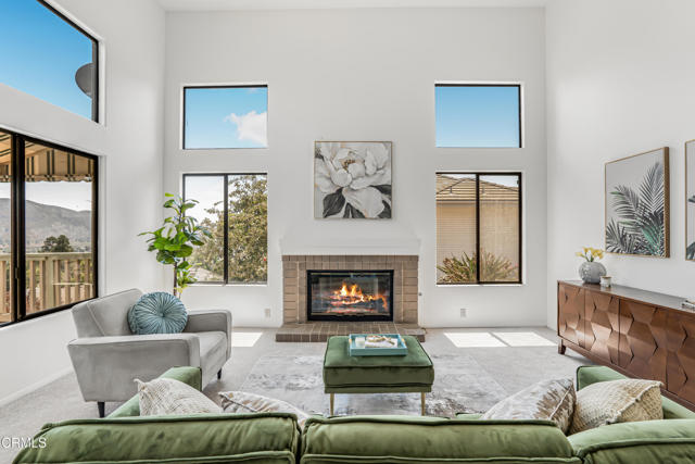 800 Manor Ridge Road, Santa Paula CA: https://media.crmls.org/mediaz/598d3899-4523-4fb6-916b-112d154f4b8e.jpg