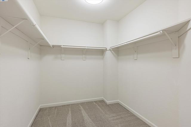 Image 20 of 34 For 20363 Royal Ave