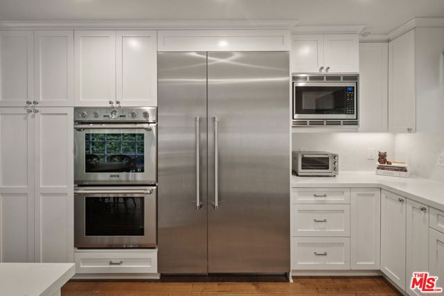 Drew Fenton | 837 N Bundy Drive Los Angeles CA | MLS: 7501781 Drew Fenton | 837 N Bundy Drive Los Angeles CA | MLS: 7501781