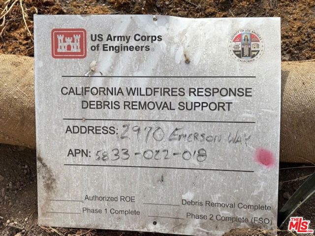 2970 Emerson Way, Altadena CA: https://media.crmls.org/mediaz/598e6738-d01a-44a3-9f1d-09ee5b1a55cc.jpg