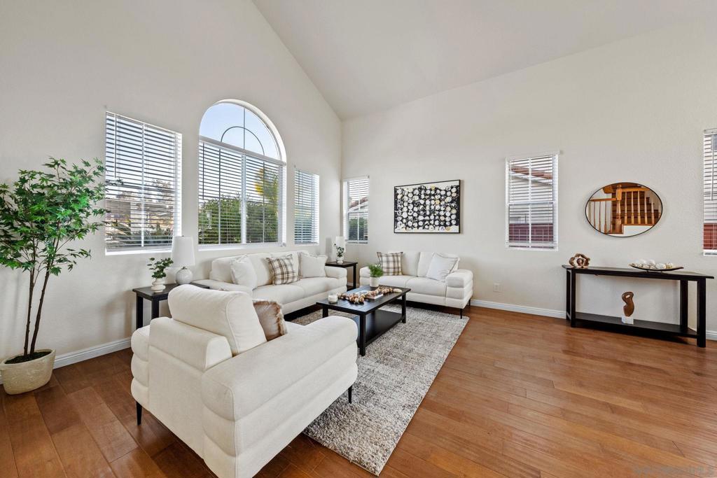 MLS #250027189SD img 8