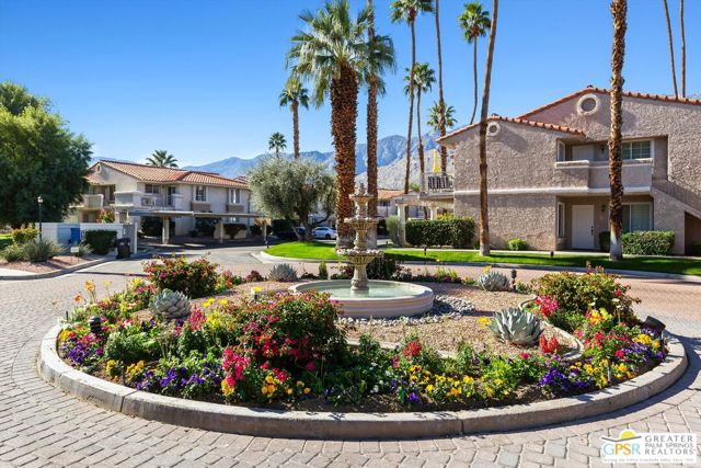 2001 East Camino Parocela, B8, Palm Springs