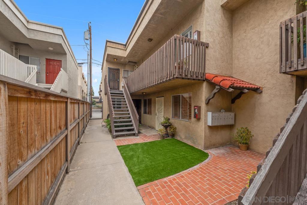 4550 Glacier - photo 2