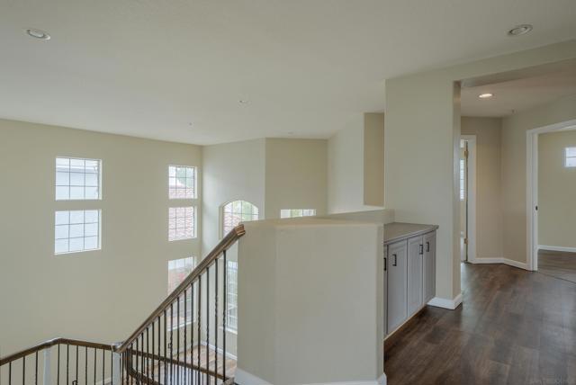 Image 12 of 33 For 1910 Burgundy Way