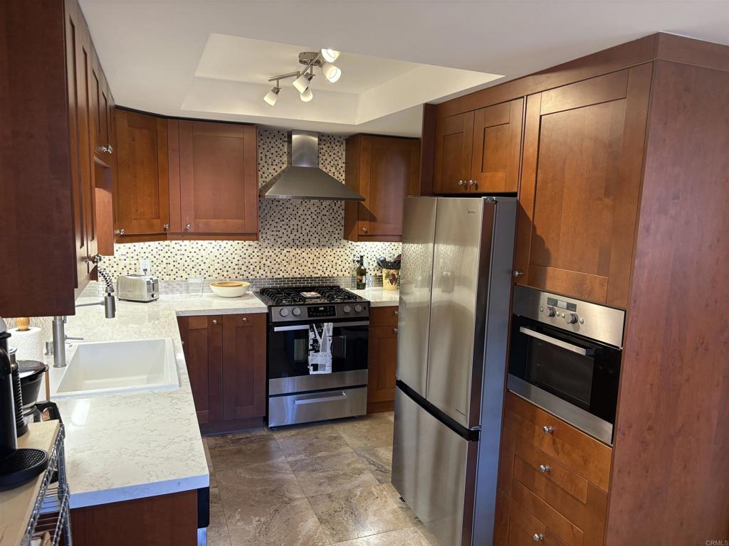 2352 Altisma Way - photo 5