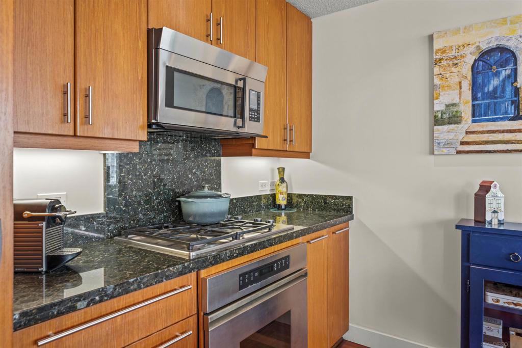 1199 Pacific Hwy - photo 12