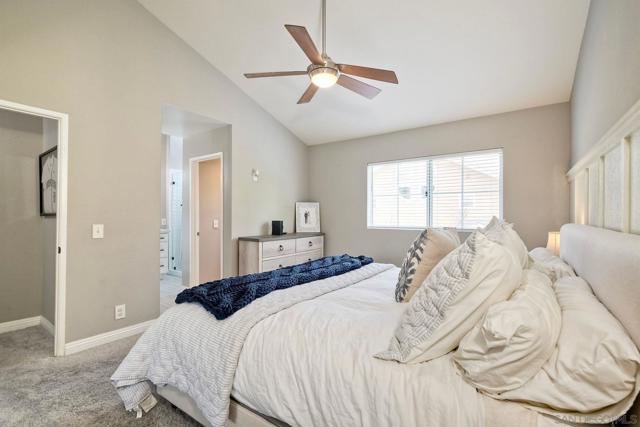 9960 Scripps Vista Way, San Diego CA: https://media.crmls.org/mediaz/5992dccd-78fb-473a-801a-76ec9dcfaed1.jpg