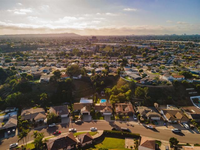 Image 43 of 47 For 3876 Mount Albertine Avenue