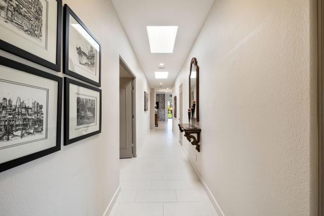 502 Desert Holly Drive, Palm Desert CA: https://media.crmls.org/mediaz/59935e85-610c-4f9a-8f41-4f7fcfcc7842.jpg