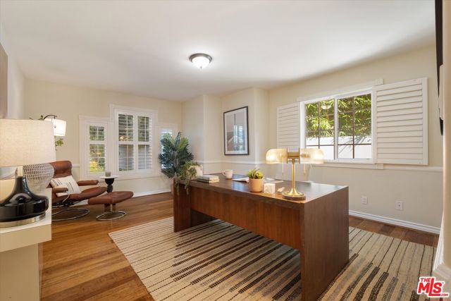 Image 7 of 27 For 850 Burrell Street