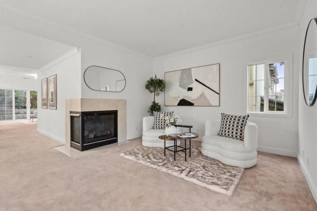 811 La Montagne Place, South San Francisco CA: https://media.crmls.org/mediaz/5993e4b9-2e0d-4340-882b-d3c4de4c31fe.jpg