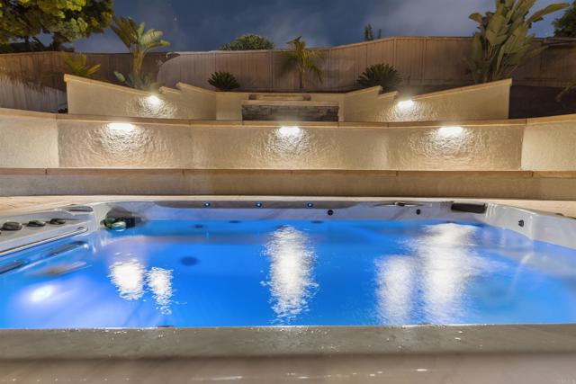 1209 Morgan Hill Dr, Chula Vista CA: https://media.crmls.org/mediaz/5994107f-85d8-48d8-b72c-59d1e90c11af.jpg