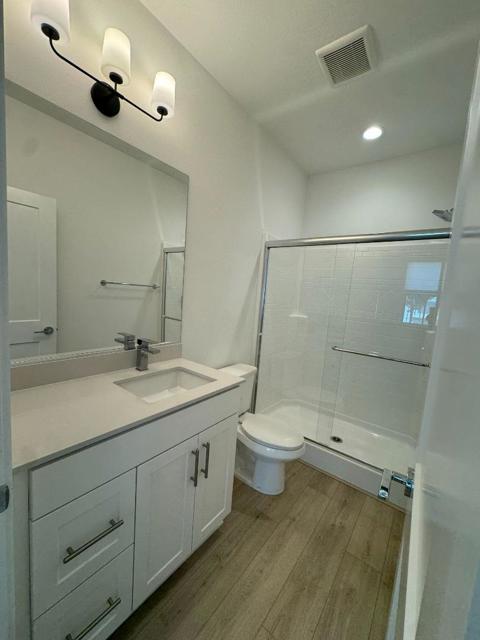 220 Babson Court, Claremont CA: https://media.crmls.org/mediaz/5994769d-4d0b-4cbd-8d8c-0190490c6484.jpg