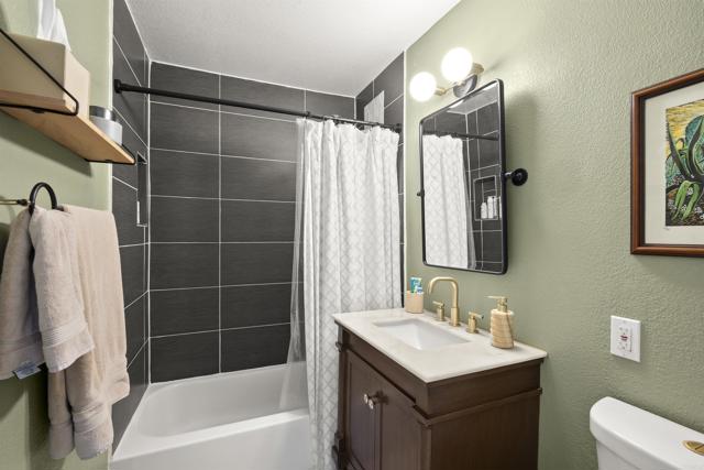 3030 Nile Street, North Park (San Diego) CA: https://media.crmls.org/mediaz/5994aec7-97a5-43c7-a639-81ff4846eccc.jpg