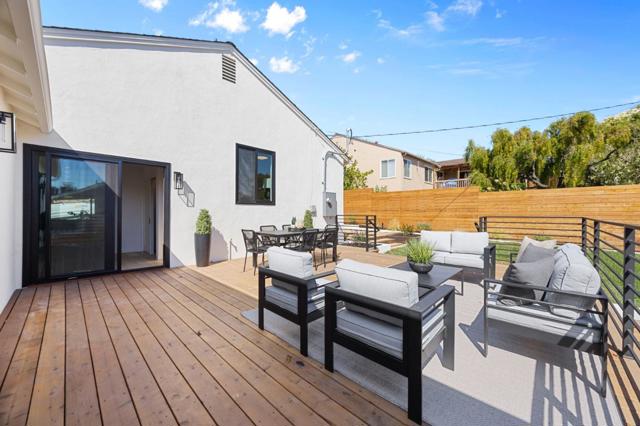 758 Sequoia Avenue, San Mateo CA: https://media.crmls.org/mediaz/5994bcf6-b2a5-4131-9ac4-b00b61cc4b88.jpg