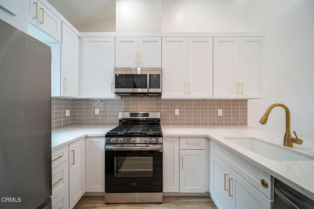 Detail Gallery Image 15 of 15 For 2616 Glendale Bld, Los Angeles,  CA 90039 - – Beds | – Baths