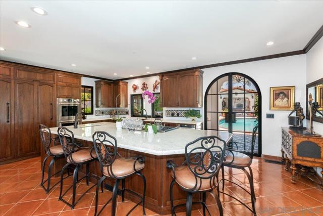 2103 Sunnyside Ave, El Cajon CA: https://media.crmls.org/mediaz/59958571-ff2d-4121-adb4-9fa2ef373bf8.jpg