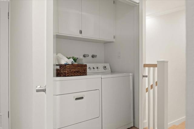 18400 Overlook Road, Los Gatos CA: https://media.crmls.org/mediaz/5995bfc4-bbda-443e-a4fd-99db7114cfb5.jpg