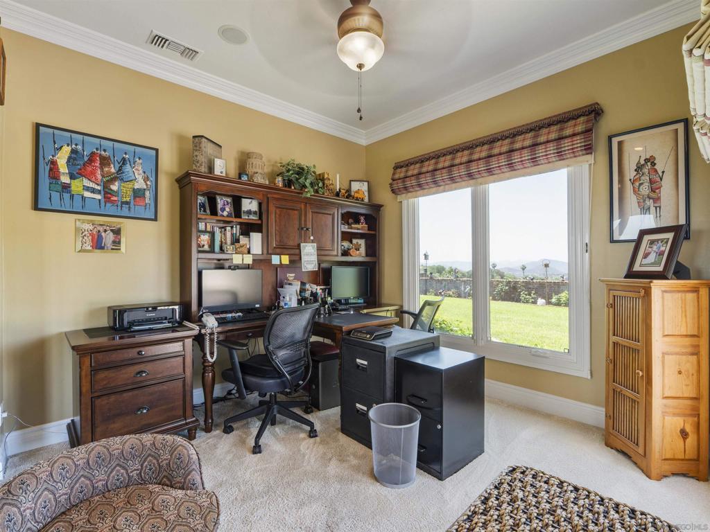 MLS #250032039SD image #24