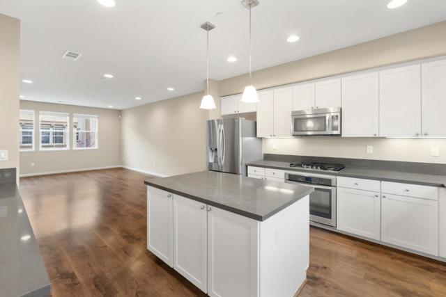 30 Cumin Lane, Morgan Hill CA: https://media.crmls.org/mediaz/59967604-6980-4222-bccd-fa4ccd32d5bd.jpg