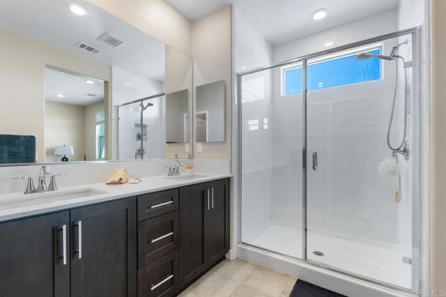 Detail Gallery Image 50 of 61 For 1812 Mint Terrace #UNIT 2,  Chula Vista,  CA 91915 - 4 Beds | 3/1 Baths