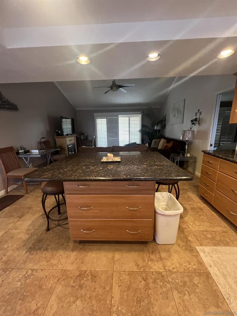 MLS #250043751SD image #7