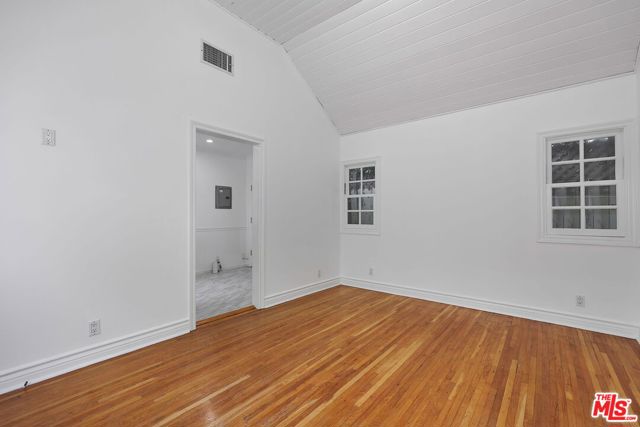 9014 Rangely Avenue photo 4