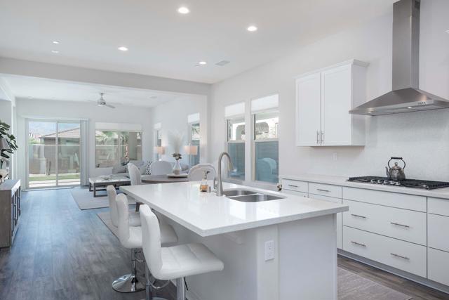 37 Chianti, Rancho Mirage CA: https://media.crmls.org/mediaz/599b2267-bf13-409f-ba68-f9a87b099c47.jpg