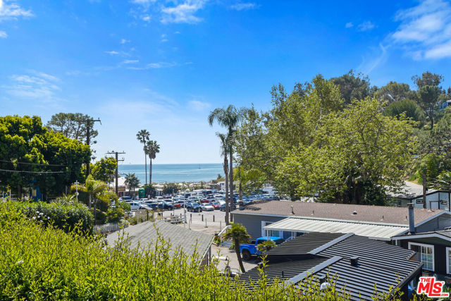 9 Paradise Cove photo 4
