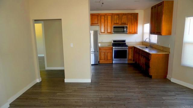 Detail Gallery Image 10 of 20 For 2378 Smythe Ave, San Ysidro,  CA 92173 - 5 Beds | 2 Baths