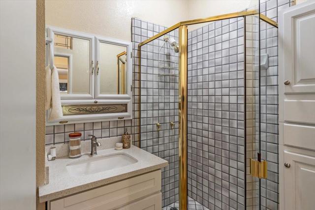 22187 Old Santa Cruz Highway, Los Gatos CA: https://media.crmls.org/mediaz/599be347-a8fa-4cef-9a31-8a68f889d377.jpg