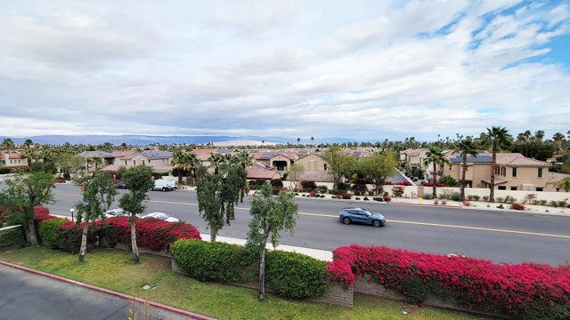 Image 34 of 46 For 467 Calle El Segundo  D20