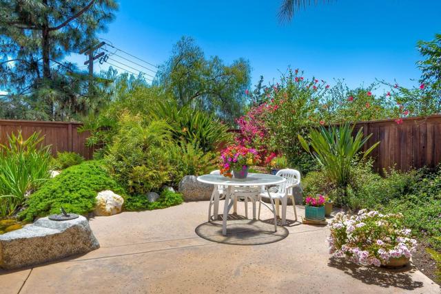 Detail Gallery Image 15 of 44 For 1752 Russet Leaf Ct, El Cajon,  CA 92019 - 5 Beds | 3 Baths