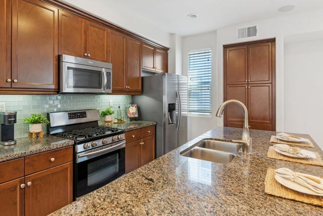 2454 Antlers Way, San Marcos CA: https://media.crmls.org/mediaz/599c7a7a-a40b-4fcf-8ab1-fbdee8a66ade.jpg